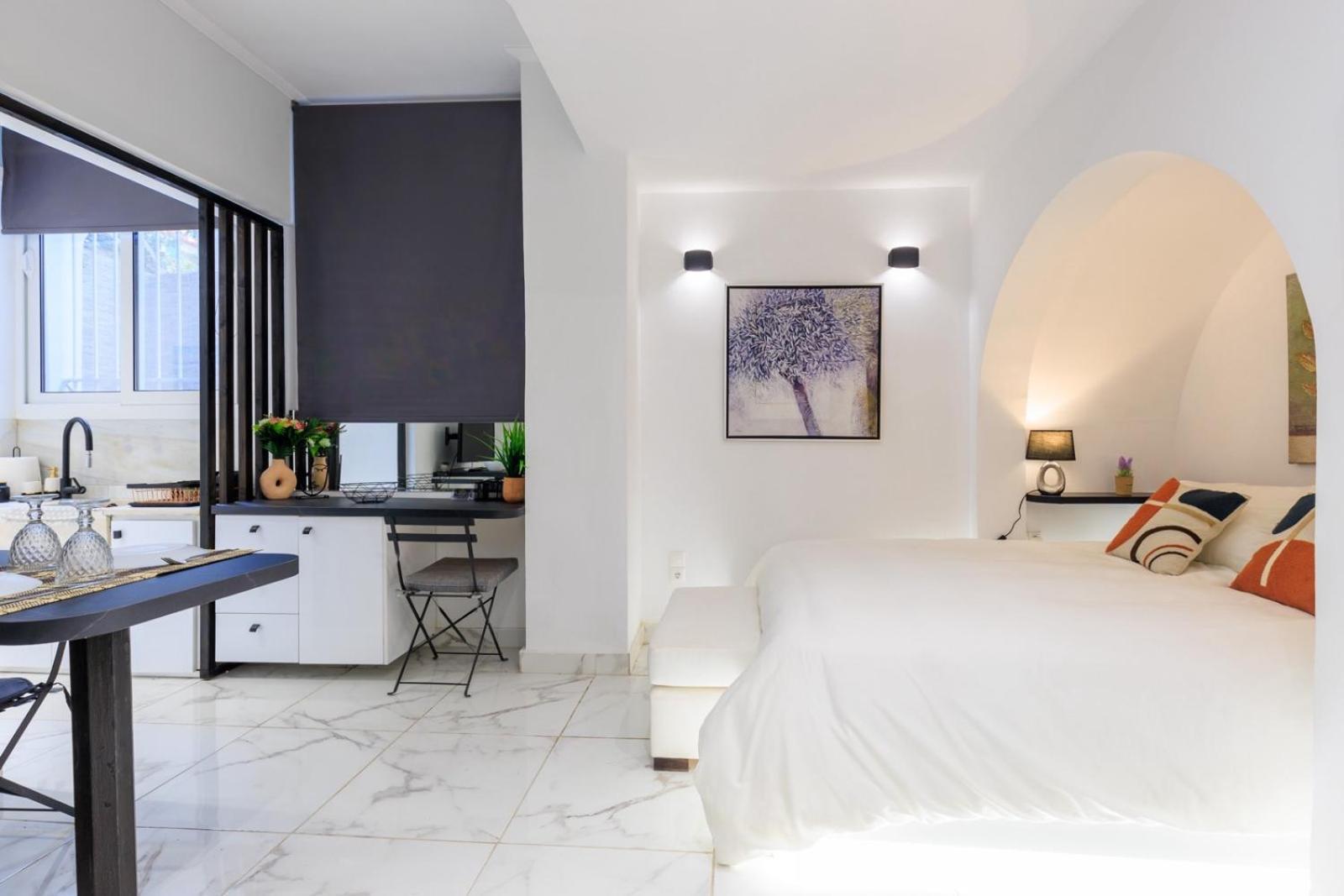Aiolos Luxury Apartment Under Acropolis In Plaka Atene Esterno foto